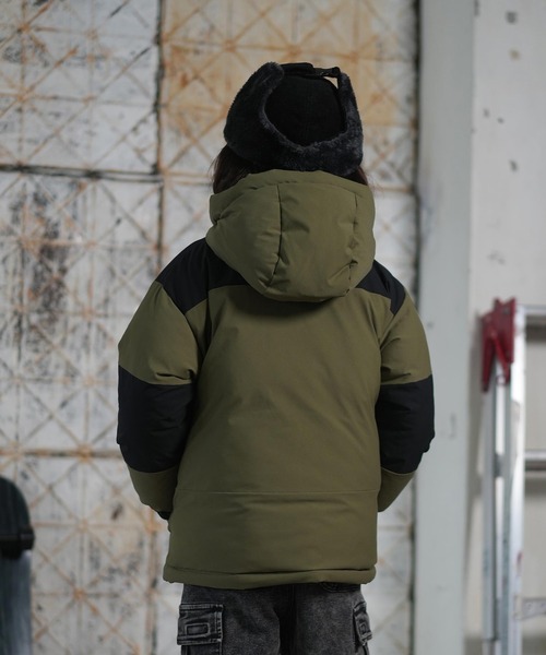 DC（ディーシー）の「DC/ディーシー アウター キッズ 中綿ジャケット 撥水 ストレッチ 25 KD PADDED GLACIER JACKET YJK254501（その他アウター・キッズ・ブラック系その他/カーキ/ブラック・160cm/150cm/140cm/130cm/120cm/110cm）」の19枚目の写真