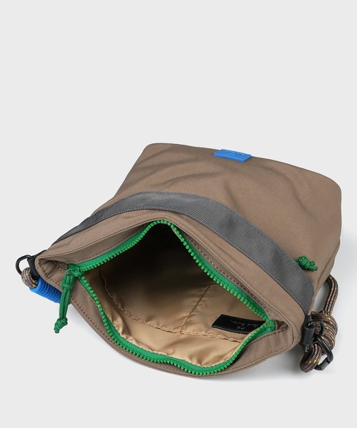Paul Smith（ポールスミス）の「PSカラーコード ショルダーバッグ【553435 B131S】（ショルダーバッグ・メンズ・ダークグリーン/ブラック/ベージュ・FREE）」の10枚目の写真