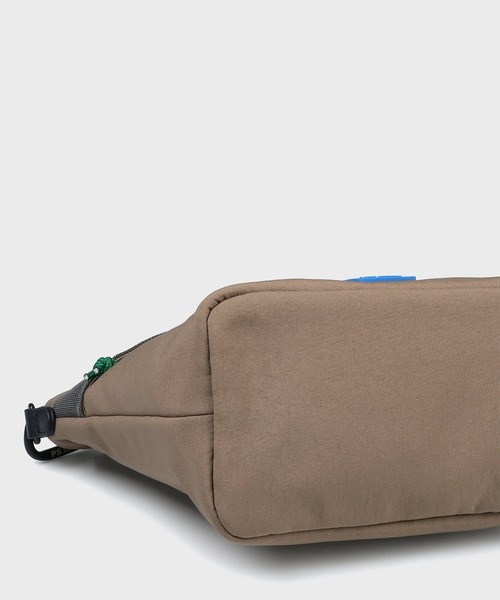 Paul Smith（ポールスミス）の「PSカラーコード ショルダーバッグ【553435 B131S】（ショルダーバッグ・メンズ・ダークグリーン/ブラック/ベージュ・FREE）」の11枚目の写真