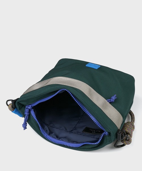 Paul Smith（ポールスミス）の「PSカラーコード ショルダーバッグ【553435 B131S】（ショルダーバッグ・メンズ・ダークグリーン/ブラック/ベージュ・FREE）」の5枚目の写真