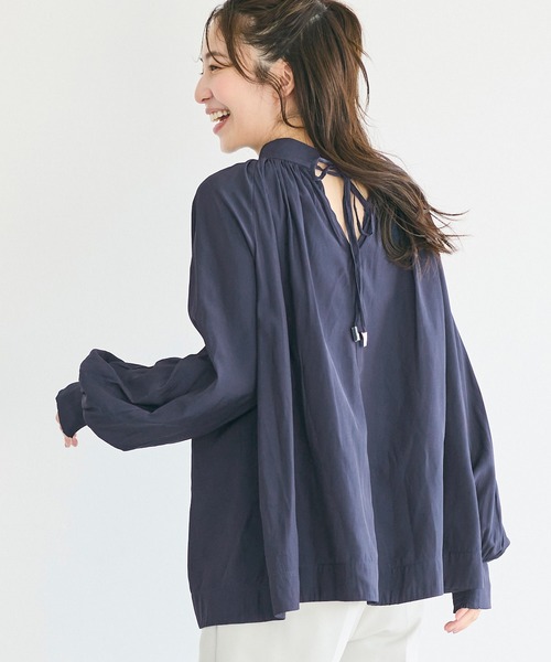 coca(coca)(コカ)の「バックリボンサテンブラウス(シャツ/ブラウス・レディース・ネイビー/ピンク・L/M)」の9枚目の写真