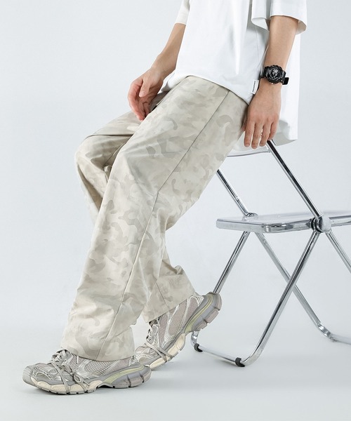 aimoha(アイモハ)の「aimohamen カモフラ柄パンツ/Camouflage pants(スウェットパンツ・メンズ・ブラック/ベージュ・MEDIUM/LARGE/X-LARGE)」の1枚目の写真