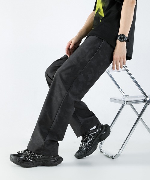 aimoha(アイモハ)の「aimohamen カモフラ柄パンツ/Camouflage pants(スウェットパンツ・メンズ・ブラック/ベージュ・MEDIUM/LARGE/X-LARGE)」の2枚目の写真