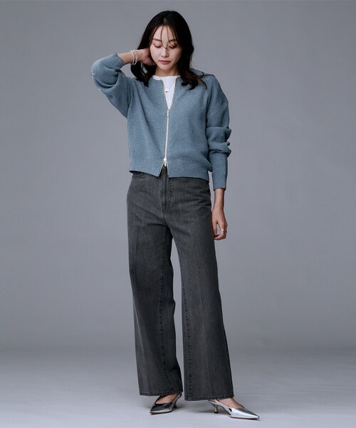 UNTITLED（アンタイトル）の「【ゆったりサイズ／着丈短め】ジップニットカーディガン（カーディガン/ボレロ・レディース・ライトブルー/ブラウン系その他/ブラック/ライトグレー/ライトグレー系5・48/44/04/02/00）」の14枚目の写真