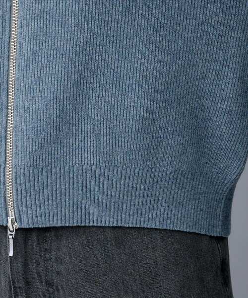 UNTITLED（アンタイトル）の「【ゆったりサイズ／着丈短め】ジップニットカーディガン（カーディガン/ボレロ・レディース・ライトブルー/ブラウン系その他/ブラック/ライトグレー/ライトグレー系5・48/44/04/02/00）」の7枚目の写真