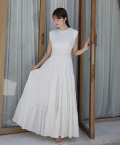 anuans ギャザーボリュームティアードカットワンピース　ブラック アニュアンス anuans ギャザーボリュームティアードカット