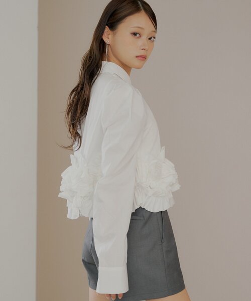 Chico（チコ）の「【SALON by Chico】裾フリルデザインヘムブラウス（シャツ/ブラウス・レディース・ブラック/ピンク/アイボリー・FREE）」の7枚目の写真