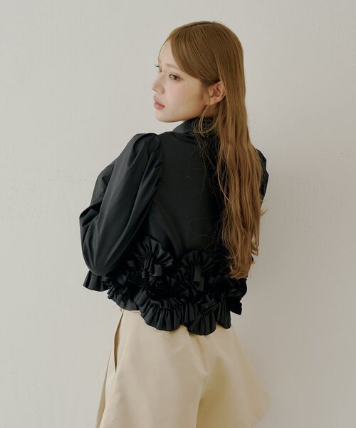 Chico（チコ）の「【SALON by Chico】裾フリルデザインヘムブラウス（シャツ/ブラウス・レディース・ブラック/ピンク/アイボリー・FREE）」の14枚目の写真