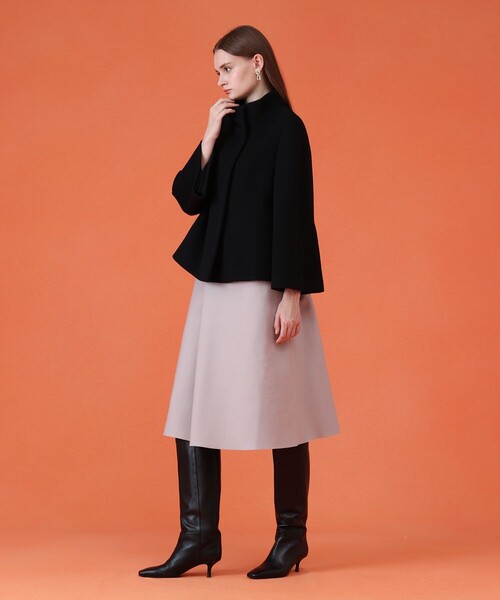 ANAYI(アナイ)の「ウールビーバーショートコート(テーラードジャケット・レディース・ブラック/ホワイト/ライトブルー/ピンクベージュ・38/36/34)」の9枚目の写真