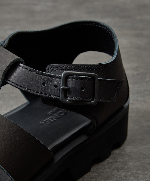 PADRONE(パドローネ)の「PADRONE パドローネ / CS GURRKHA SANDALS レザーグルカサンダル 牛革 日本製 / PU2308-3210(サンダル・メンズ・ブラック・42/41/40)」の2枚目の写真