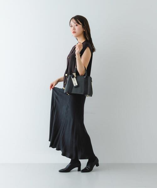 URBAN RESEARCH(アーバンリサーチ)の「プチメタルスリットパンプス(パンプス・レディース・ブラック/アイボリー・38/36/37)」の8枚目の写真