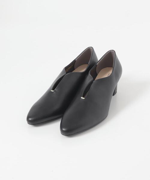 URBAN RESEARCH(アーバンリサーチ)の「プチメタルスリットパンプス(パンプス・レディース・ブラック/アイボリー・38/36/37)」の15枚目の写真