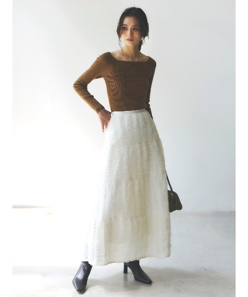 anuans(アニュアンス)の「シルクカシミアブレンドボートネックニット(ニット/セーター・レディース・グレー/アイボリー/ブラック/キャメル/バーガンディー・FREE)」の10枚目の写真