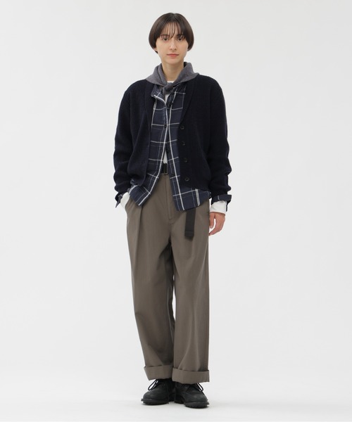 MHL.（エムエイチエル）の「FINE SHETLAND（カーディガン/ボレロ・レディース・ブラウン/ネイビー・2）」の9枚目の写真