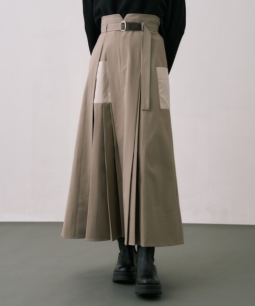 アシメインバーテッドプリーツスカート 残りわずか！】アシメインバーテッドプリーツスカート｜オフィス