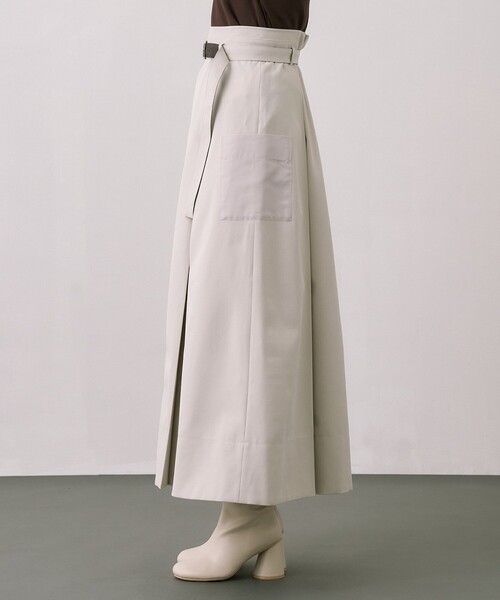 アシメインバーテッドプリーツスカート｜オフィスカジュアル/軽量/防