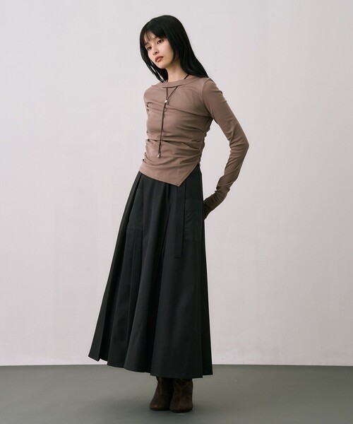 残りわずか！】アシメインバーテッドプリーツスカート｜オフィス