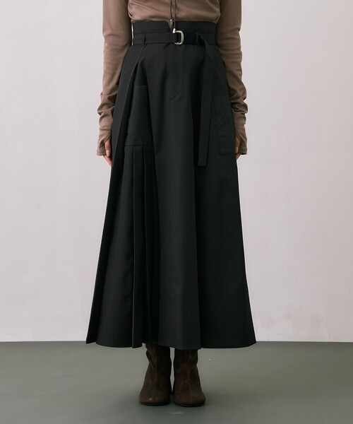 アシメインバーテッドプリーツスカート｜オフィスカジュアル/軽量/防