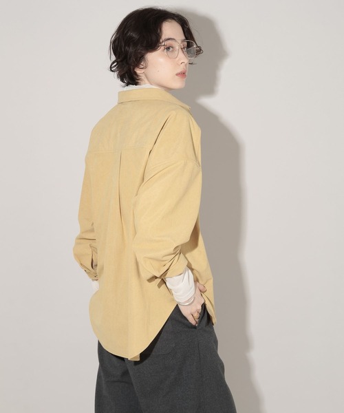 GEORGE'S（ジョージズ）の「コーデュロイシャツ（シャツ/ブラウス・レディース・アイボリー/チャコールグレー/イエロー/パープル・SMALL/MEDIUM）」の20枚目の写真