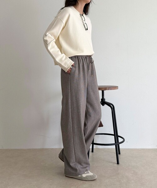 fredy emue（フレディエミュ）の「【4サイズ展開】ソフトシャークスキン/チェックイージーパンツ（その他パンツ・レディース・ベージュ/グレー系その他/ブラック/チャコールグレー・34/36/38/39）」の11枚目の写真