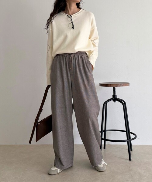 fredy emue（フレディエミュ）の「【4サイズ展開】ソフトシャークスキン/チェックイージーパンツ（その他パンツ・レディース・ベージュ/グレー系その他/ブラック/チャコールグレー・34/36/38/39）」の12枚目の写真