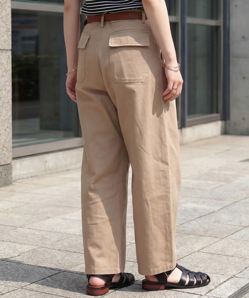SELECT LEVERY(セレクトリベリー)の「ウエストボタンベイカーパンツ(その他パンツ・レディース・ホワイト/ベージュ/カーキ/ブラック・SMALL/MEDIUM/LARGE/X-LARGE)」の11枚目の写真