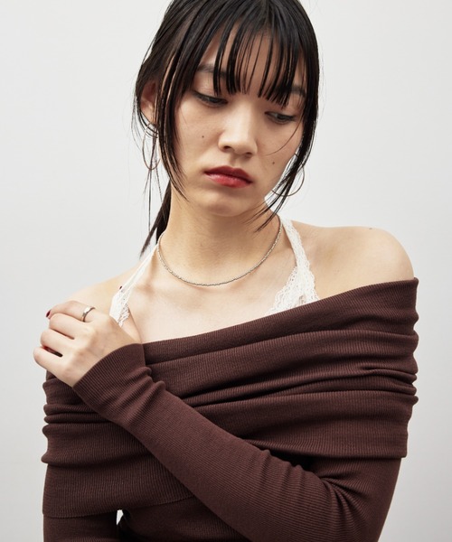 HANNE(アン)の「ミニマルビーズネックレス(ネックレス・レディース・ブラック/シルバー・FREE)」の4枚目の写真