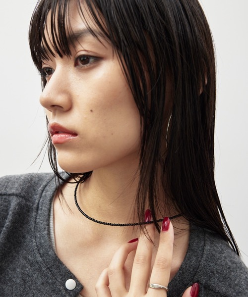 HANNE(アン)の「ミニマルビーズネックレス(ネックレス・レディース・ブラック/シルバー・FREE)」の7枚目の写真