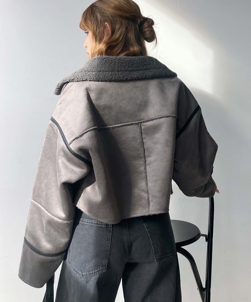 AS KNOW AS plus（アズノゥアズプラス）の「♪フェイクムートン ショート丈ジャケット（その他アウター・レディース・ブラウン/チャコールグレー/アイボリー・FREE）」の7枚目の写真