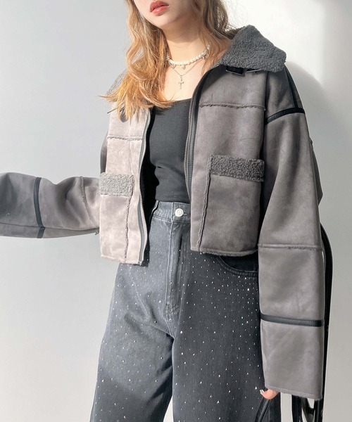 AS KNOW AS plus（アズノゥアズプラス）の「♪フェイクムートン ショート丈ジャケット（その他アウター・レディース・ブラウン/チャコールグレー/アイボリー・FREE）」の8枚目の写真