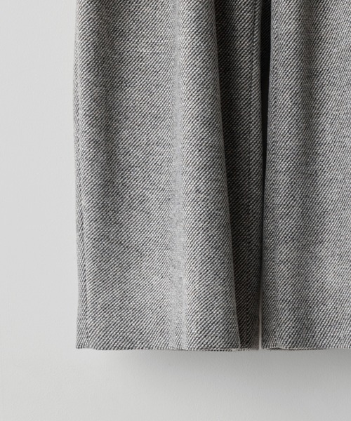 WYM LIDNM(ウィム バイ リドム)の「CROSS TUCK ARCH TWEED BAGGY SLACKS(スラックス・メンズ・チャコール/ライトグレー/グレー系・S/M/L)」の14枚目の写真