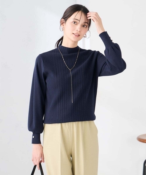 a.v.v(アーヴェヴェ)の「プチハイネック針抜きニット【新色追加】(ニット/セーター・レディース・ライラック/アイボリー/ブラウン/ネイビー/ダークインディゴブルー/ライトピンク・36/38/40)」の22枚目の写真