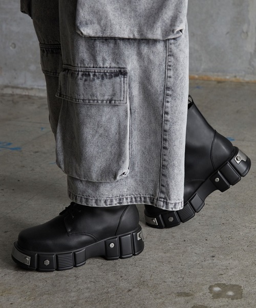 SERACE（セラス）の「【SERACE】Metal parts design high sole lace up boots / メタルパーツデザインハイソールレースアップブーツ（ブーツ・メンズ・ブラック・S/M/L）」の18枚目の写真