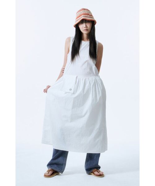 MUSINSA STANDARD WOMAN（ムシンサスタンダードウーマン）の「ウィメンズライトウェイトルーズストレートデニムパンツ[ミディアムインディゴ]（デニムパンツ・レディース・その他・30/24/25/26/27/28/29）」の10枚目の写真
