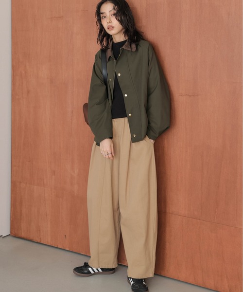 AMELY(エミリー)の「配色 ステンカラー ジャケット(ステンカラーコート・レディース・カーキ/ブラック/ベージュ・フリー)」の9枚目の写真