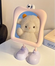 Ein（アイン）の「Ein/足付き キャラクターデザイン 卓上ミラー（ミラー）」