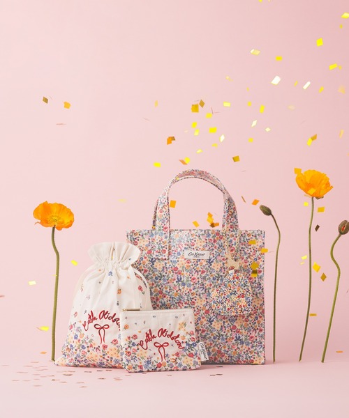 Cath Kidston(キャスキッドソン)の「ティッシュポーチ(ポーチ・レディース・ピンク/サックスブルー/アイボリー・FREE)」の12枚目の写真