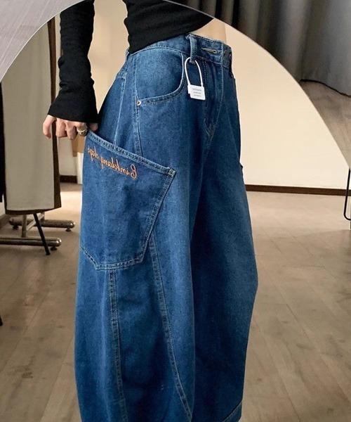 SallyLunn(サリーラン)の「カーブライクデニムパンツ(デニムパンツ・レディース・ブルー・LARGE/MEDIUM/SMALL)」の6枚目の写真