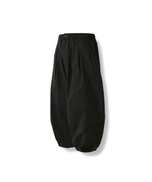 ANGLAN（アングラン）の「Essential Easy Balloon Pants - Black（その他パンツ）」