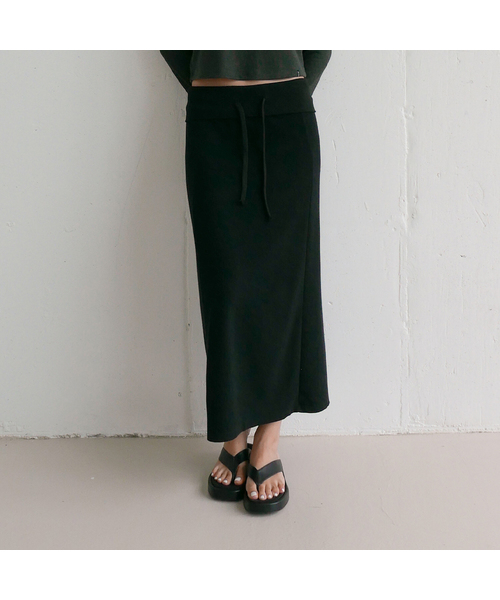 DEARSTALKER(ディアストーカー)の「D. BASIC KNIT FOLD LONG SKIRT - 2 COLOR(スカート・レディース・ブラック/チャコール・FREE)」の2枚目の写真