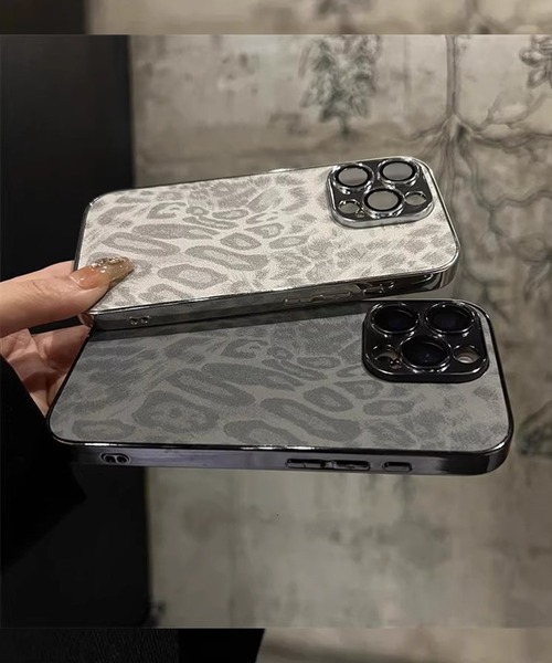 WESTBOY（ウエストボーイ）の「レオパード ヒョウ柄  iPhoneカバー アイフォンケース スマホケース WO25W8AC04（スマホケース/カバー・メンズ・ブラウン/ブラック/グレー・iPhone 16 Pro/iPhone 17/iPhone 17 Pro/iPhone 15/iPhone 16）」の5枚目の写真
