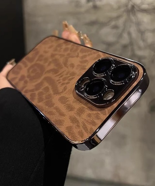 WESTBOY（ウエストボーイ）の「レオパード ヒョウ柄  iPhoneカバー アイフォンケース スマホケース WO25W8AC04（スマホケース/カバー・メンズ・ブラウン/ブラック/グレー・iPhone 16 Pro/iPhone 17/iPhone 17 Pro/iPhone 15/iPhone 16）」の6枚目の写真