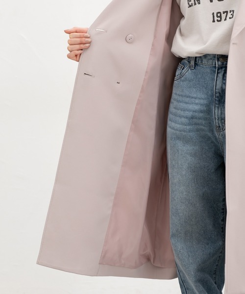 Honeys（ハニーズ）の「【非フッ素撥水加工】撥水加工トレンチコート（トレンチコート・レディース・ネイビー/ピンクベージュ/ブラック/ライトベージュ・3L/L/LL/M/S）」の17枚目の写真