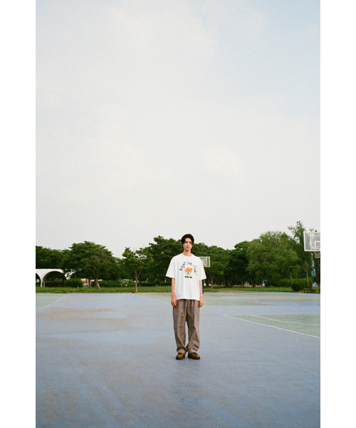 HORLISUN(ホーリーサン)の「25 B.S.C GRAPHIC T-SHIRT ALIEN(Tシャツ/カットソー・レディース・その他・SMALL/MEDIUM/LARGE)」の6枚目の写真