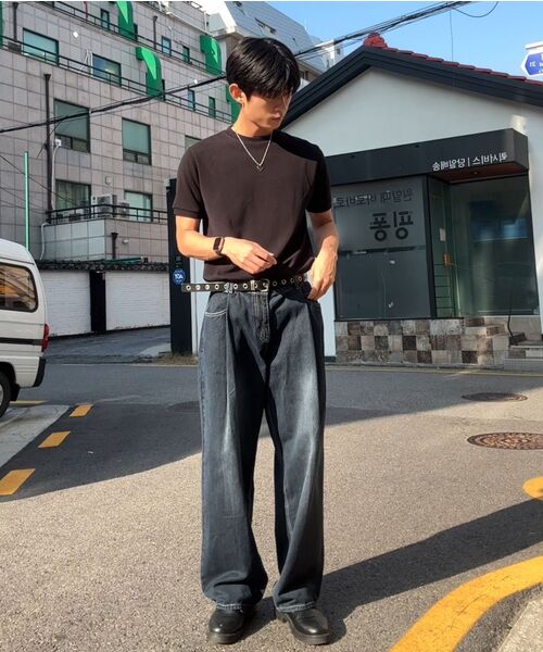 DECET(デケト)の「Deep Pleats Wide Jeans DCPT030DBlueA(デニムパンツ・レディース・その他・26/28/30/32/34)」の2枚目の写真
