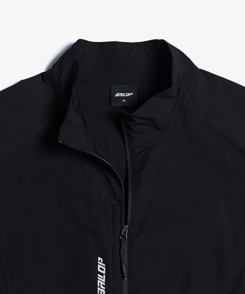 BALLOP（バロップ）の「男性エアリーベントプロシェルジャケットブラック（ナイロンジャケット・メンズ・ブラック・LARGE/X-LARGE/MEDIUM）」の5枚目の写真