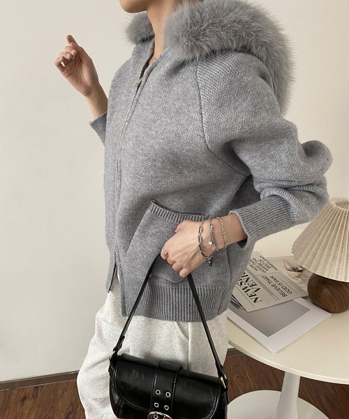 MAISON DE THERESE(メゾン ド テレーズ)の「ファー付きフードのジップニットジャケット(ニット/セーター・レディース・アイボリー/グレー/ベージュ・M)」の12枚目の写真