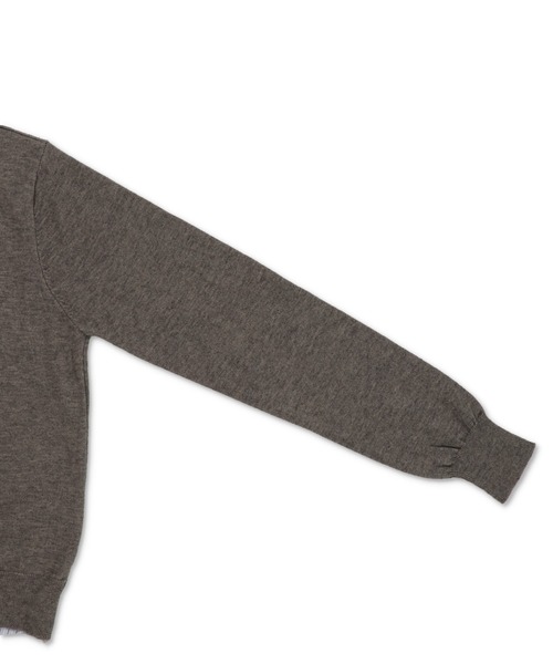 SPINNS（スピンズ）の「一枚で完成♪きちんと感漂うシャツレイヤード風ニットカーデ（ニット/セーター・レディース・アイボリー/ネイビー/チャコール・ONESIZE）」の10枚目の写真