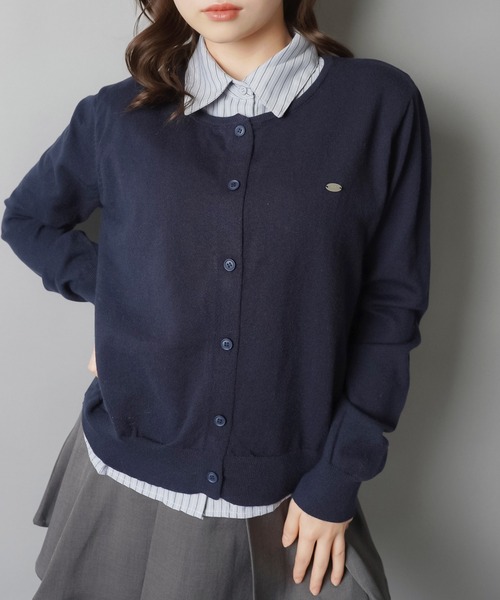 SPINNS（スピンズ）の「一枚で完成♪きちんと感漂うシャツレイヤード風ニットカーデ（ニット/セーター・レディース・アイボリー/ネイビー/チャコール・ONESIZE）」の11枚目の写真