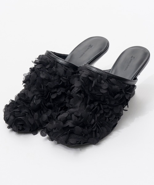 MAISON SPECIAL（メゾンスペシャル）の「Multi-Fabric Mules/マルチファブリックミュール（サンダル・レディース・レッド/アイボリー/ブラック・38/37/36）」の6枚目の写真